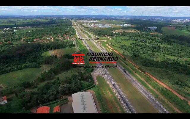 Terreno, 242 hectares - Foto 1