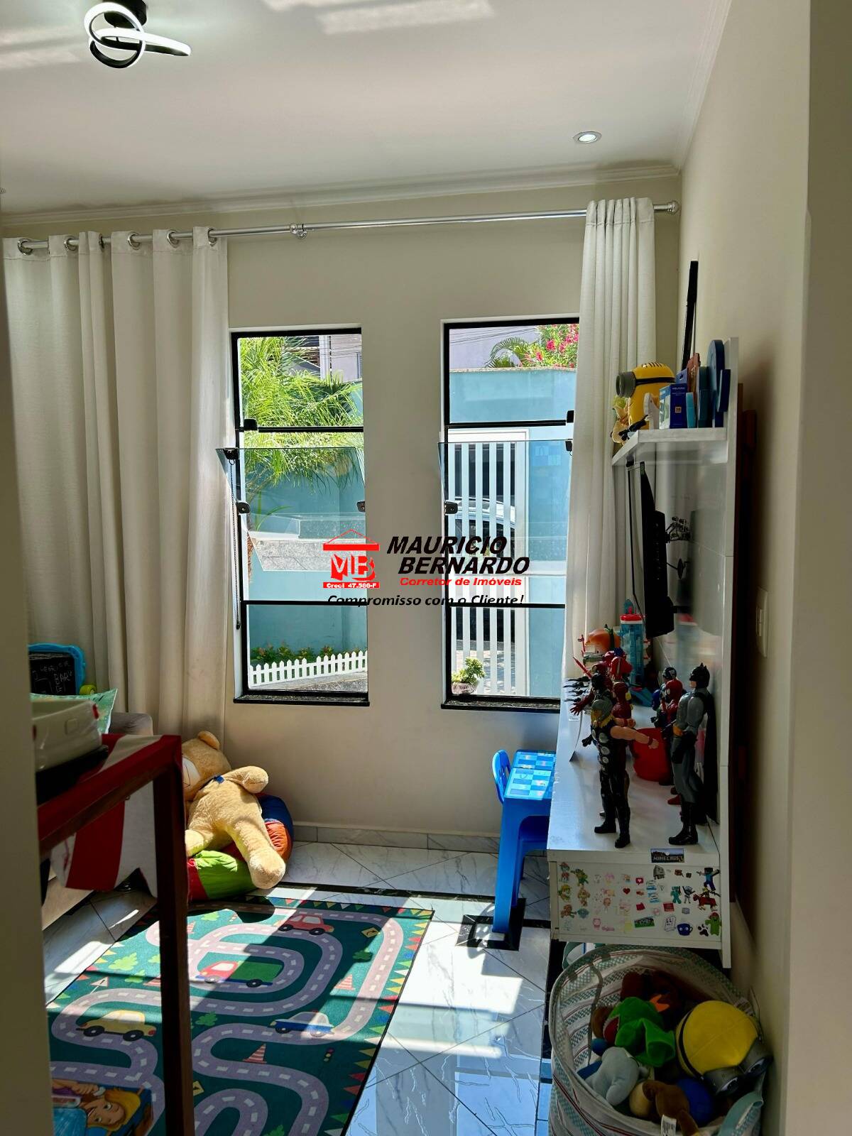 Casa, 3 quartos, 275 m² - Foto 13