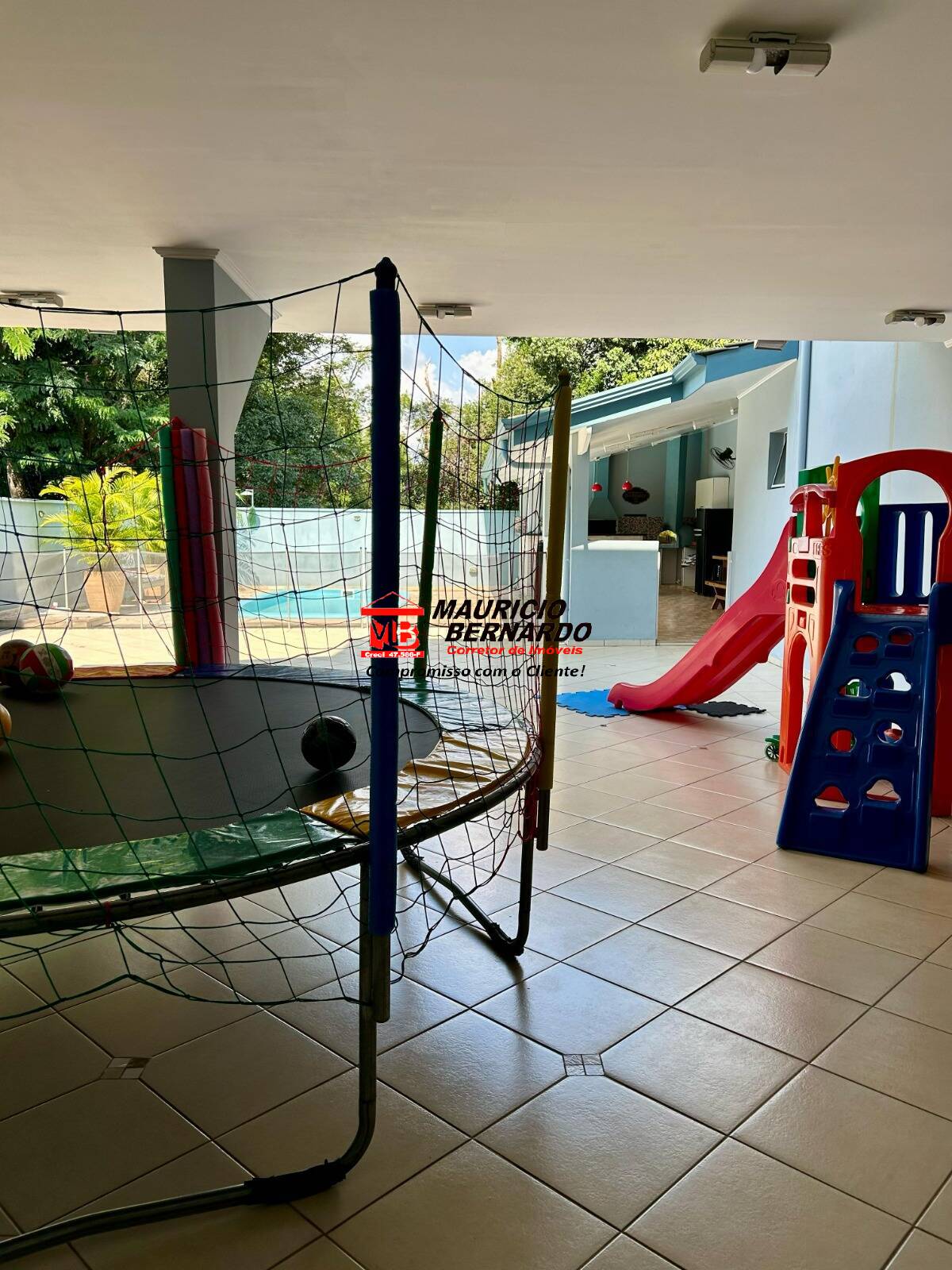 Casa, 3 quartos, 275 m² - Foto 2