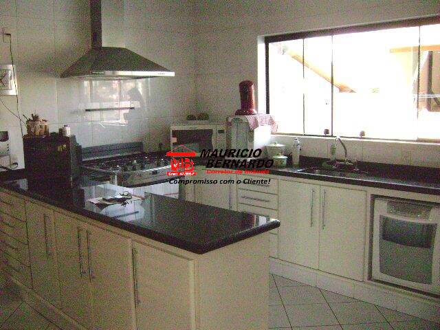 Casa, 4 quartos, 288 m² - Foto 17